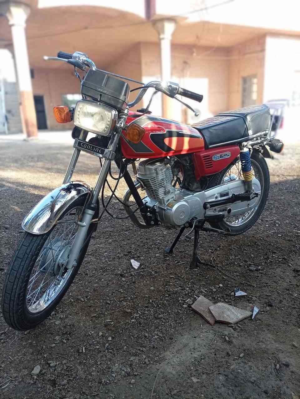 سلام عليكم دراجه نامه سونك اصلي موديل 25 دراجه خير من الله جديده كلش اوراق كامله سعر 600 اوبيهه مجال لشراي مكاني واسط نعمانيه ***********
