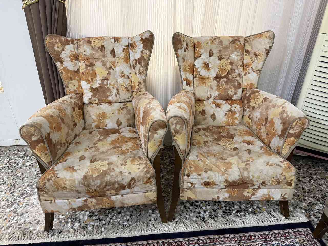 السلام عليكم
للبيع تخم قنفات مكون من 5 قطع نظيف 
سعره 350 الف مكاني شارع فلسطين


**إذا كنت صاحب هذا الإعلان وتريد حذفه لأي سبب، رجاءا أرسل رسالة إلى الدعم الفني**