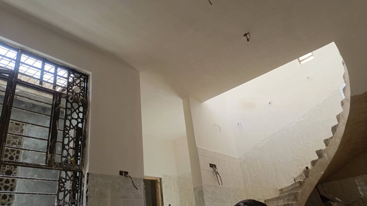 خلفة لبخ ***********
