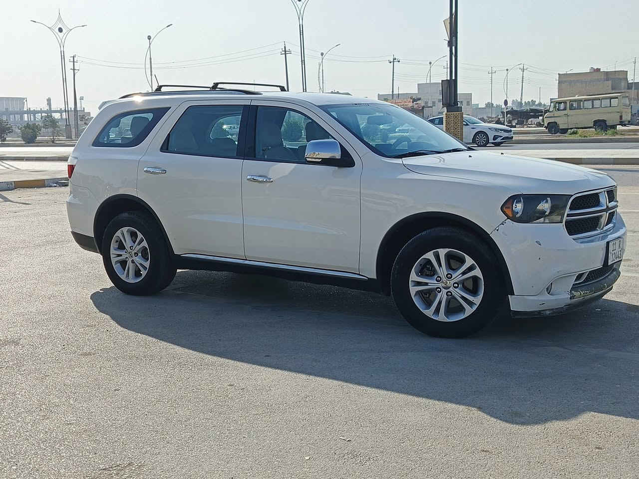 � للبيع: دوح دورنكو – 7 راكب 🚗
📍 بغداد – تحويل باسمك بنفس اليوم
2012

✨ المواصفات:

 • اللون: أبيض
 • وارد: أمريكي / كلين تايتل – بدون أي ضرر
 • محرك: 6 سلندر – 3600 CC
 • فول مواصفات (ما عدا سلايد)
 • بصمة تشغيل ✅
 • جنطة كهرباء ✅
 • مرايا قلاب + شفط ✅
 • كشنات جلد كهرباء ✅
 • دواخل لون قهوائي  ✅
 

🛠 ملاحظات:

 • بالعراق: بدلت الدعاميه الأماميه فقط
 • بدون أي أضرار داخلية

💰 السعر: 170ورقة

📞 للاتصال أو واتساب: ***********

مكان الناصريه 🚨
