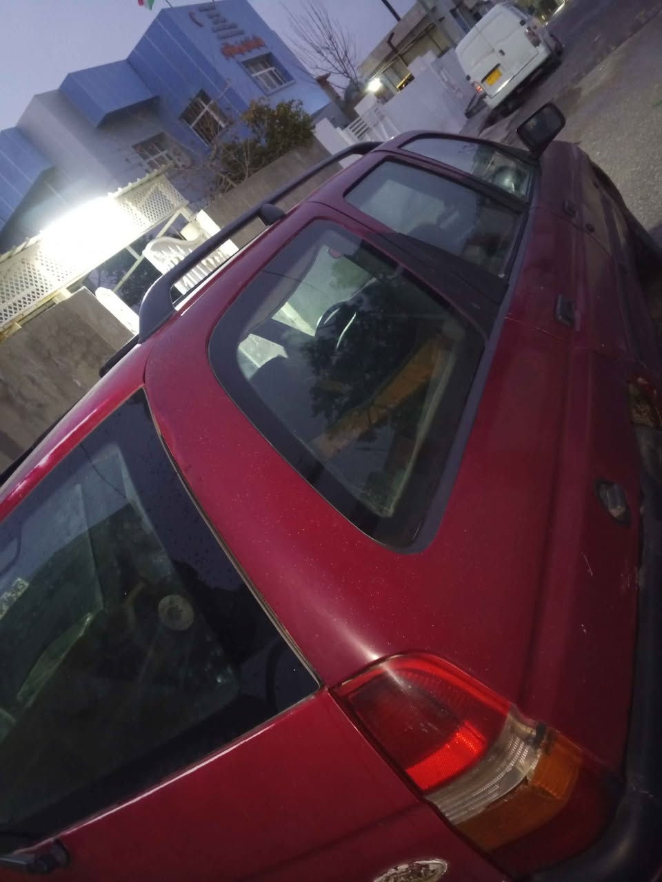 فورد سكورت 1991 ستيشن  سنوي كسكه گئرو مكينه ي بيلاد اوروپي بشرت  5 گئر عل بيلاد ليدراني هيج  نيه كپسه   كارةبايات لايت زينون تنزيل بلوتوز سلايد كونترول تةقة و رةقه برئك  همووي بشرت سنوي اصلي بشرت سعري 14 ورقه گؤرينةوةش دكم له هه ولير م *********** أربيل, العراق
