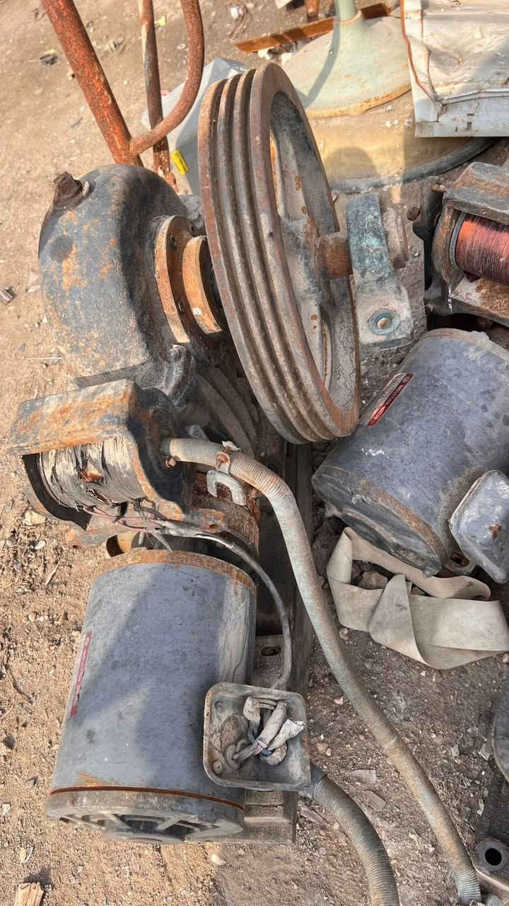 للبيع كير بوكس ٣ حصان العدد ٤ 
المكان بغداد 

‭٠٧٧٠ ٢٠٢ ٣٣٩٧‬
