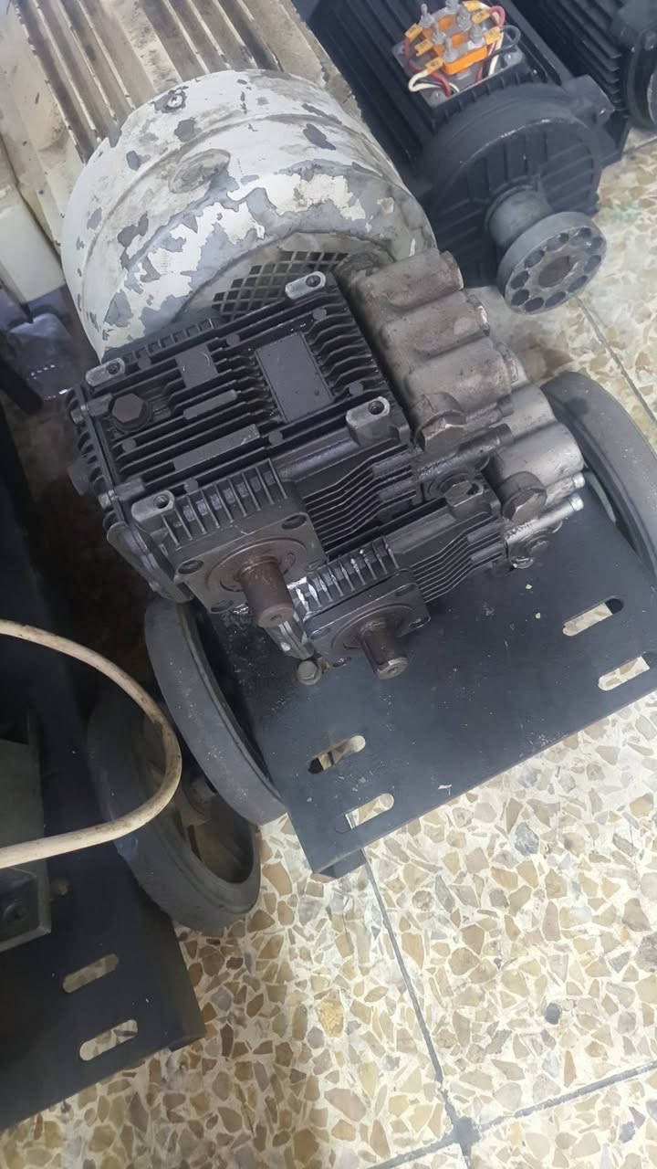 للبيع المكان الزعفرانيه بغداد التوصل على رقم ***********
