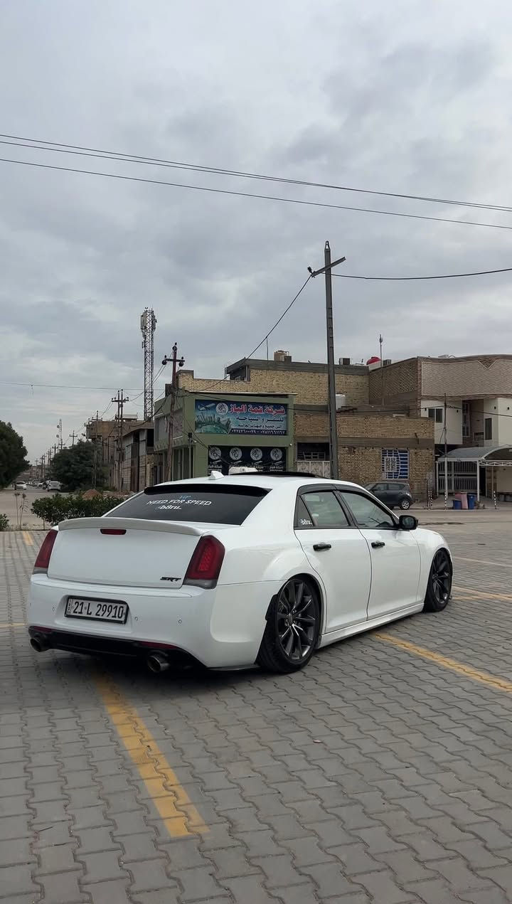السلام عليكم 
اوباما ٢٠١٩
فول s
عليه شوته اصليه
جكات s2
لايت تحكم على موبايل
لد داخلي
عليه دبات فورجت اصليه تحكم 
فول سياره وجاهزه من كولشي 
ماشاء نصبهً تخبل
مكانه نجف ٢٦٠ ورقه وسعرها بلاش مع تزويد
***********
