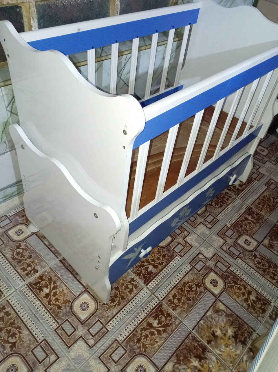 كاروك نضيف ومرتب حجم كبير متل ما واضح بل صوره ٦٠الف مكان سوق الشيوخ


**إذا كنت صاحب هذا الإعلان وتريد حذفه لأي سبب، رجاءا أرسل رسالة إلى الدعم الفني**