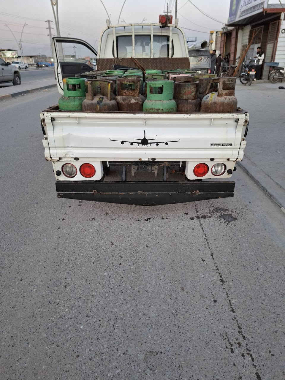 سلام عليكم كيه بنكو ادوات ادوات مديل 2016 اصل مامحدثه مكينه كير اكسل كفاله تبريد شغال كهربائيات كامله تخم تاير جديد تغليف بدي بليت ٣ملم مكاني البصره شط العرب
السعر 55 وبيها مجال
 ***********
