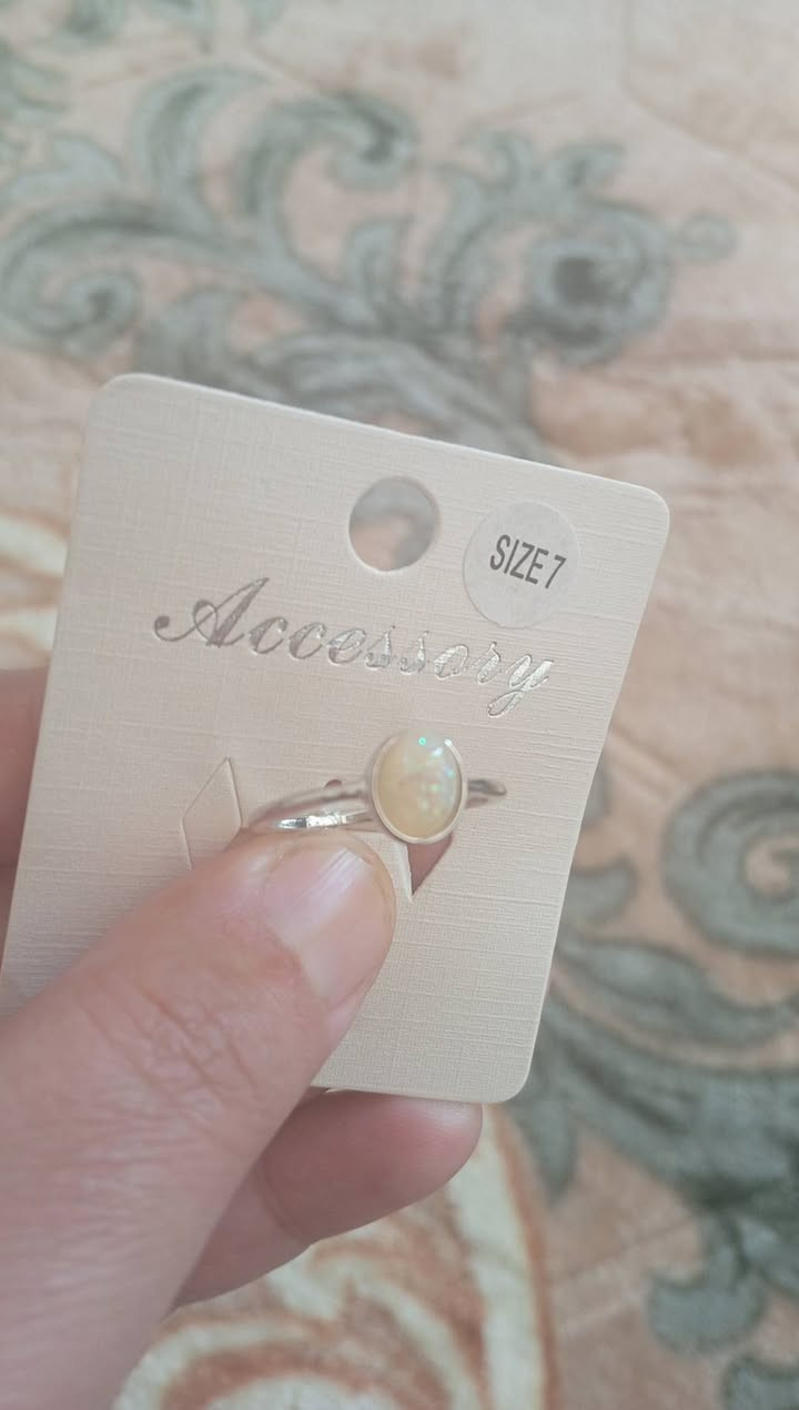 هلو بنات خاتم فضة أصلي مختوم سعرة 5 يوجد توصيل


**إذا كنت صاحب هذا الإعلان وتريد حذفه لأي سبب، رجاءا أرسل رسالة إلى الدعم الفني**