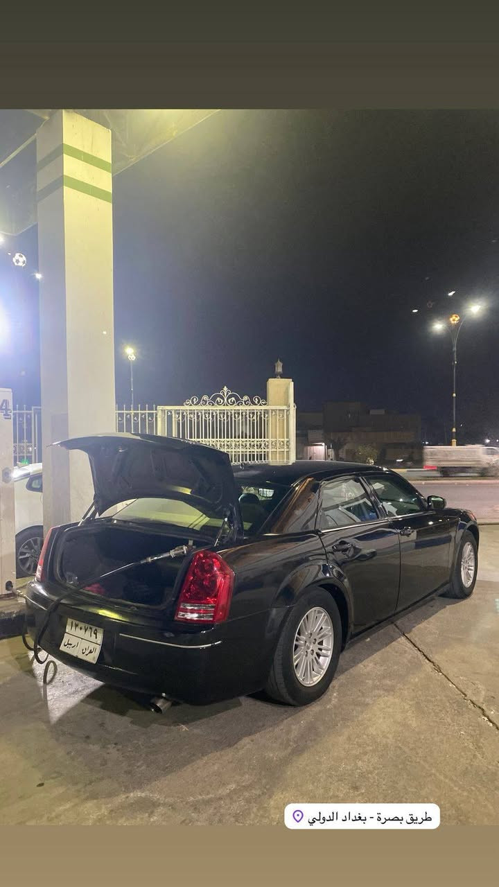 السلام عليكم
اوباما 2008 اصل. 
حادث امريكي قطعتين ( جاملغ وباب )
بالعراق صارت بيها قطعه والهلالات معمره 
مكينه 3 ونص 
تبريد قطعتين 
شاشه 
تخم تاير جديد توني شاده 
مدوشمه عام جلد 
حداديه جديده 
السياره ماناقصها شي 
رقم اربيل راعيها يريد تحويل 
بيها مازدات اخذتهن ب3 اوراق 
منضمومة غاز 
السياره غرفتها كلش كلش جديده ومامشتغله ع الخط 
السياره احلى من الصور اصفاحها موس
سعره     118 وبيه مجال
بالعافيه ع الي ياخذها
***********
