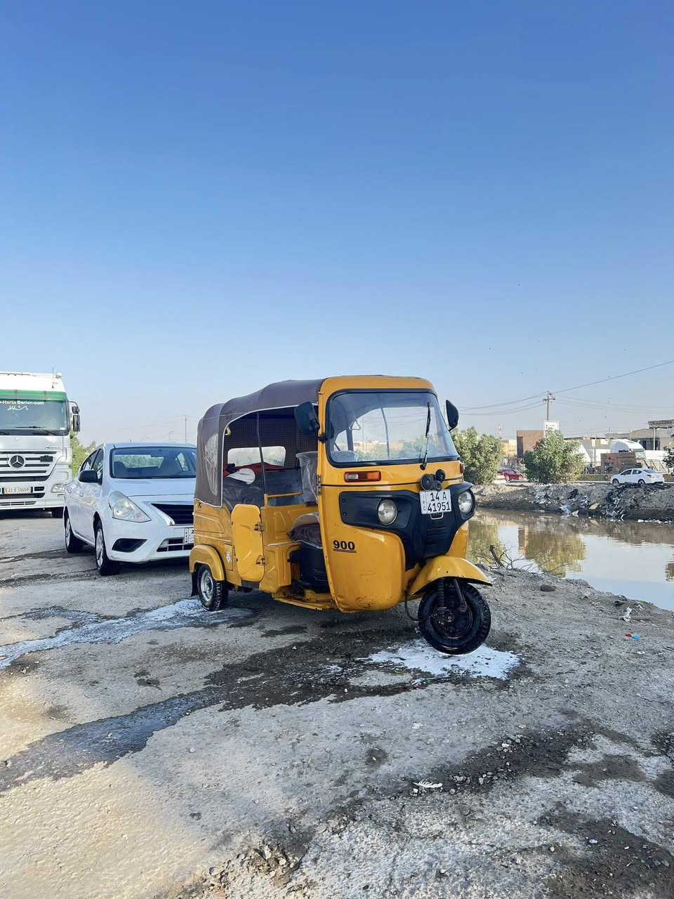 سلام عليكم تكتك باجات 2021 رقم سنويه تكتك نضيفه السعر 6000 وبيه مجال حك الجيه للملاحضه ابيع كوم حديد المو شراي لايتصل الرقم ***********
