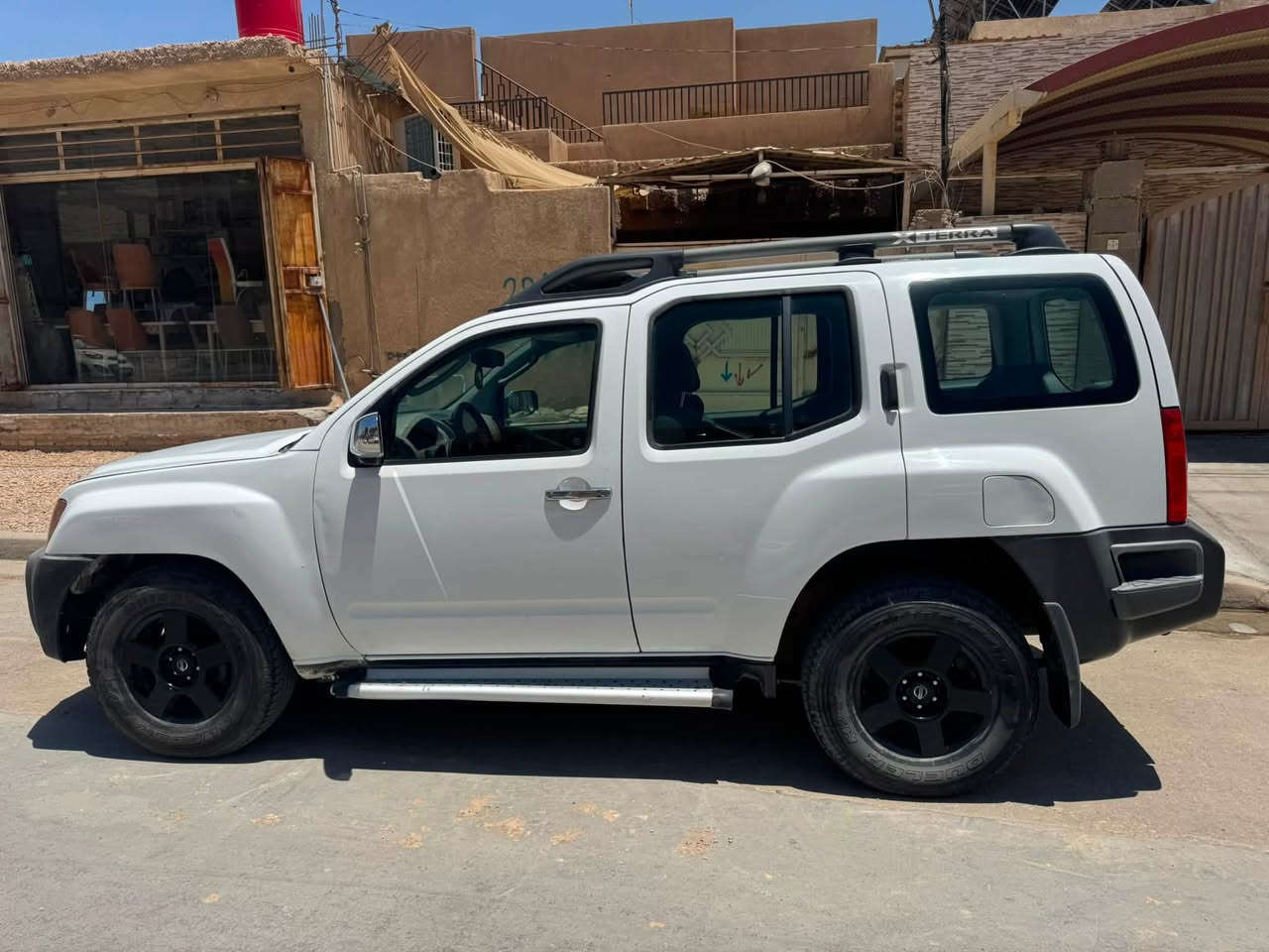 نيسان اكستير للبيع 
2008
178km 
صبغ عام 
مواصفاتها s 
فور ويل 
كير و مكينه و اكسل و تبريد كامل جديد 
حادثها بجم و بيها سحب شاصي 
السيارة بأسمي تحويل ثاني يوم 
السعر 75 ورقة و بيها مجال
***********
