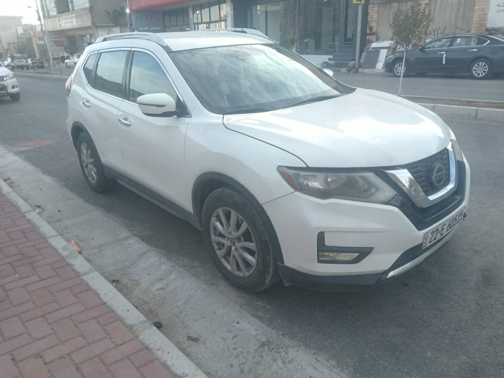 ***********
***********نيسان روگ موديل ٢٠١٩ 
مواسفات فوله ته نها سلايت و دبل اكسل نييه ٦٢ مايل روشتووه بوياغ دوو بست سارد و قوپ ئيرباگ بيلادي رادار به ردي گزوز   به ناوي خومه چوار تايه ي نوي مالي دوسته هه موو گياني به شه رت  شوين كويه نرخي ١٧٨$ ورقه مجال ***********
*********** كويسينجاك, أربيل
