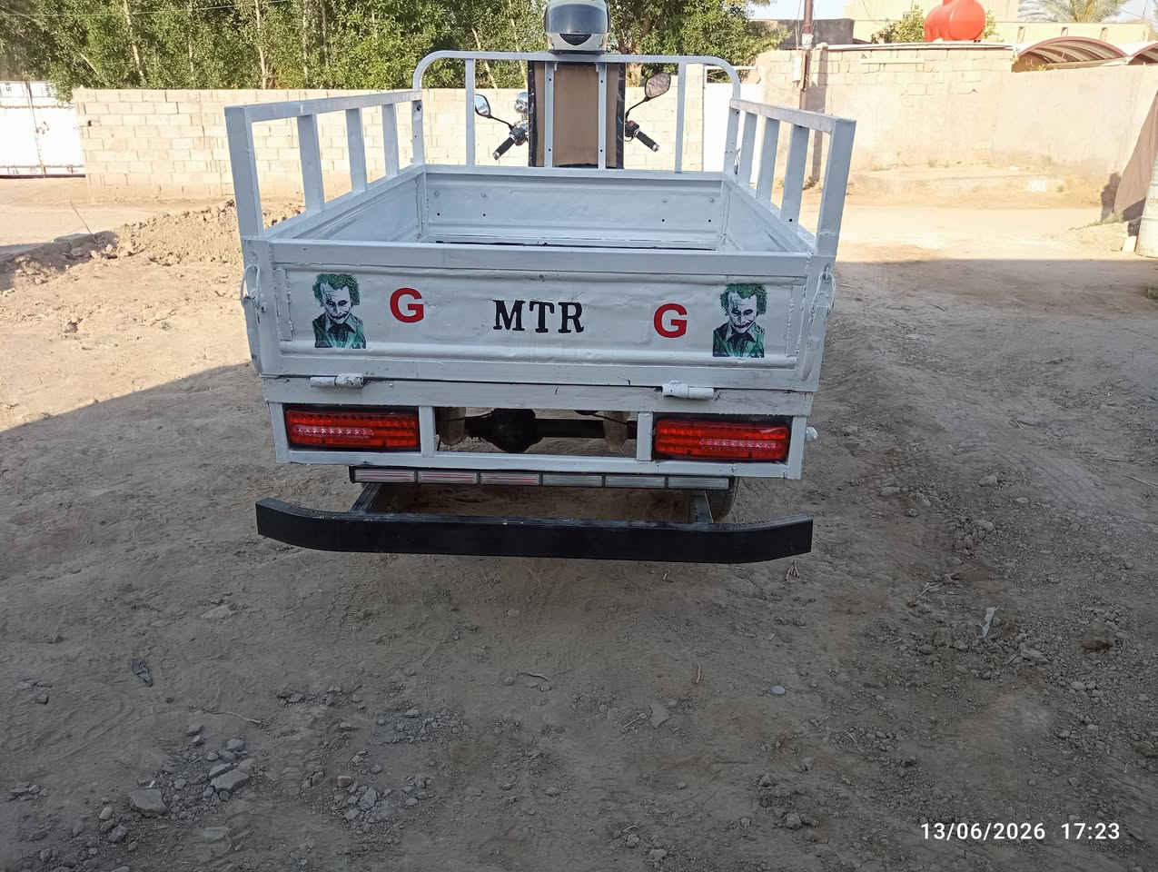 السلام عليكم 
من رخصه الادمن 
ستوته MTR للبيع بدون مراوس بيع مستعجل مكفوله كفاله عامه نضافه فول اوراق اصوليه كامله  محرك 200 سيسي صارله شهر من شاده يعني دهن شركه السعر 1450 وبيه مجال للشراي مكان بابل الشوملي قرب محطه انوار بابل رقم صاحب الستوته مكلف بلنشر ***********

