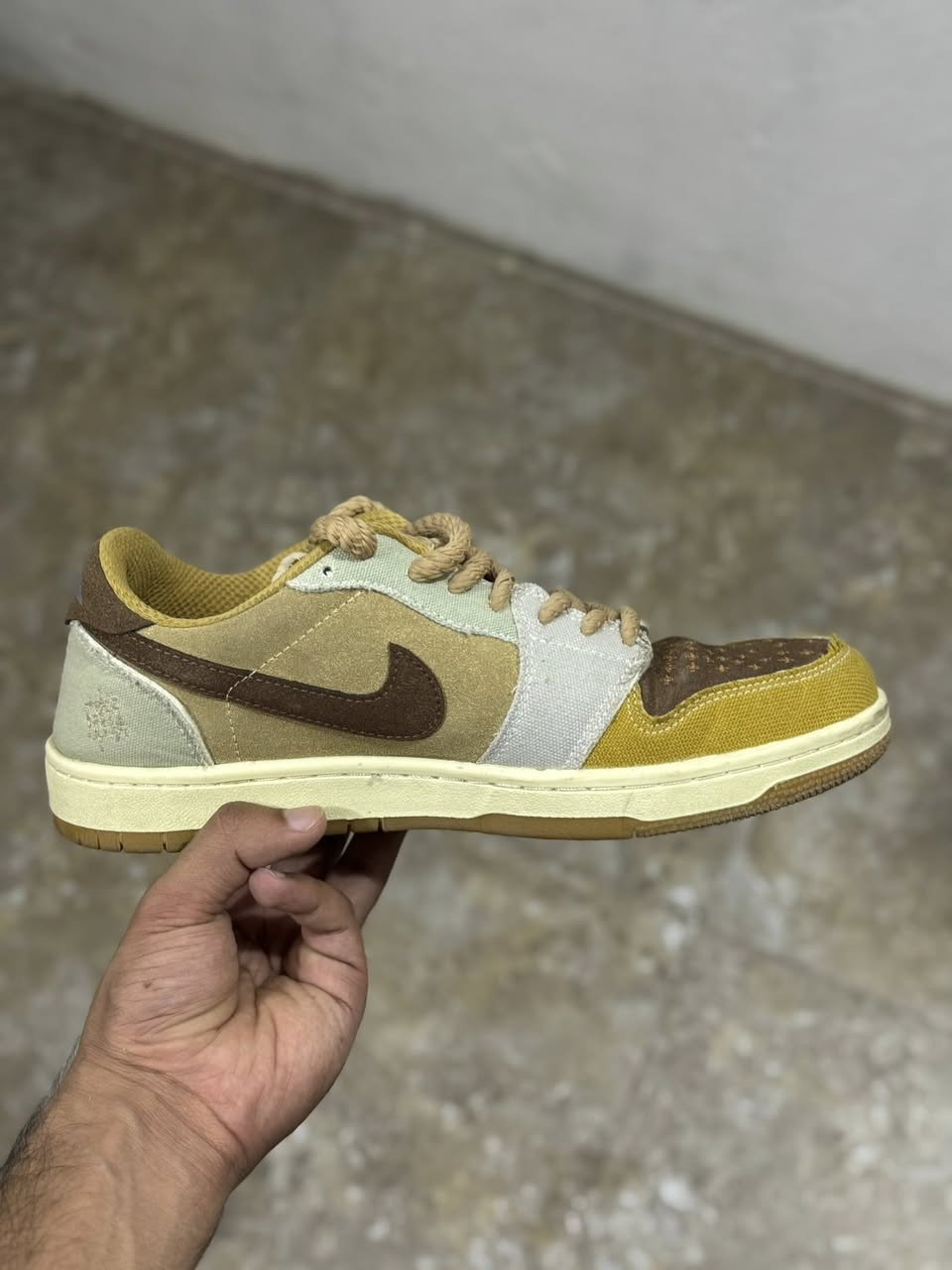 Nike Dunk Low SE باتشوورك🔥
بالة اوربية

النظافة 95‎%‎

القياس:43

للتواصل خاص او واتساب ***********
