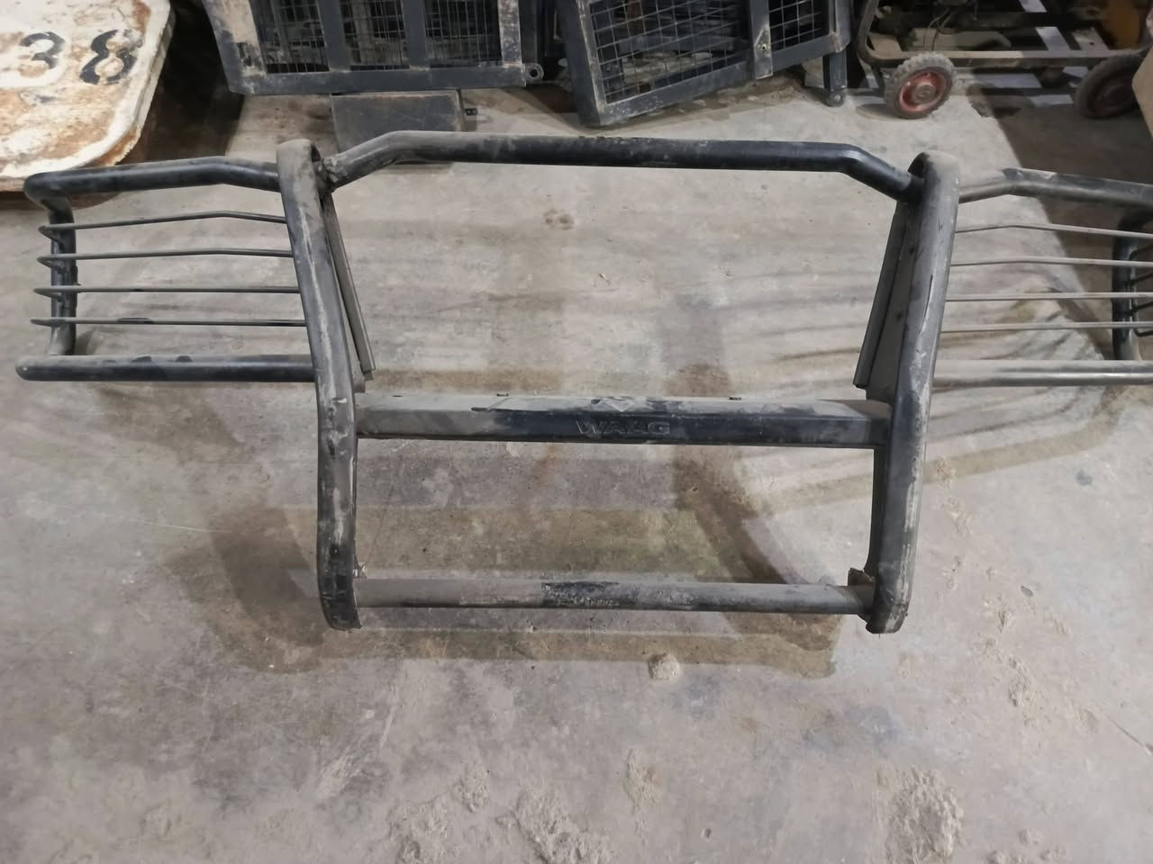 متوفر درع لاندكروز 2003 السعر 250الف للتواصل ***********مكلف بلنشر
