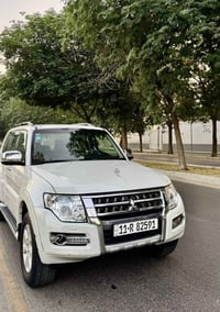 باجيرو 2014 حبتور رقم بغداد انكليزي محدثه 2015 داخل وخارج بدون حادث او...