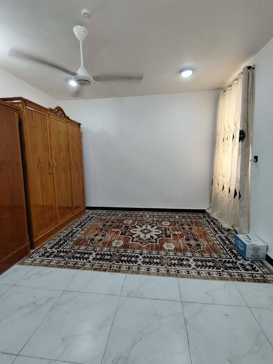 السلام عليكم بيت للبيع في السهيليه مقابل مستشفى العراق طابق ونص مساحه 100 ابناء طابق ونص السعر والاستفسار على الرقم ***********
