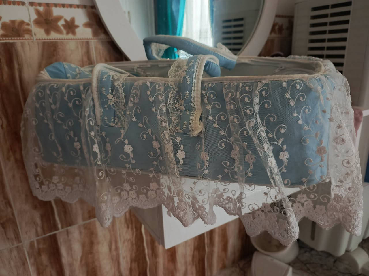 بۆ فرۆشتن بە نرخی زۆر گوجاو 
ساڵح آغا


**إذا كنت صاحب هذا الإعلان وتريد حذفه لأي سبب، رجاءا أرسل رسالة إلى الدعم الفني**