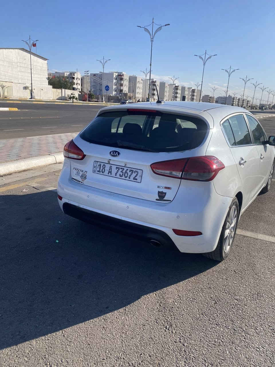 بيع سريع ومستعجل فورتي 2015 امريكي محرك 2000
