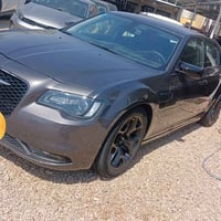 كرايسلر 300 • ٢٠٢٣ • ٦ سلندر