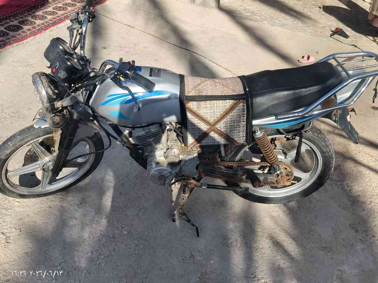 دراجه دايون موديل ٢٠للبيع كلك  كهربائيات شغاله كله جديد  بيه خيط بخارمكان كربلاء طويريج بل خيرات ***********  وسعره كلش مناسب
