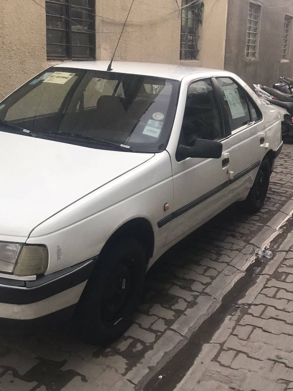 بيجو GLX 2009
بلاديه لاصبغ لا تبديل لا بارد
محرك بلادي
تايرات جديده 
تبريد ثلج 
السياره بلاديه 
ماشيه 190km
بسمي ثاني يوم تحويل
رقم بغداد 
فقط تنقص دهن
بدون تبخير
السعر:43
المكان بغداد الكاضميه 

الرقم:***********
