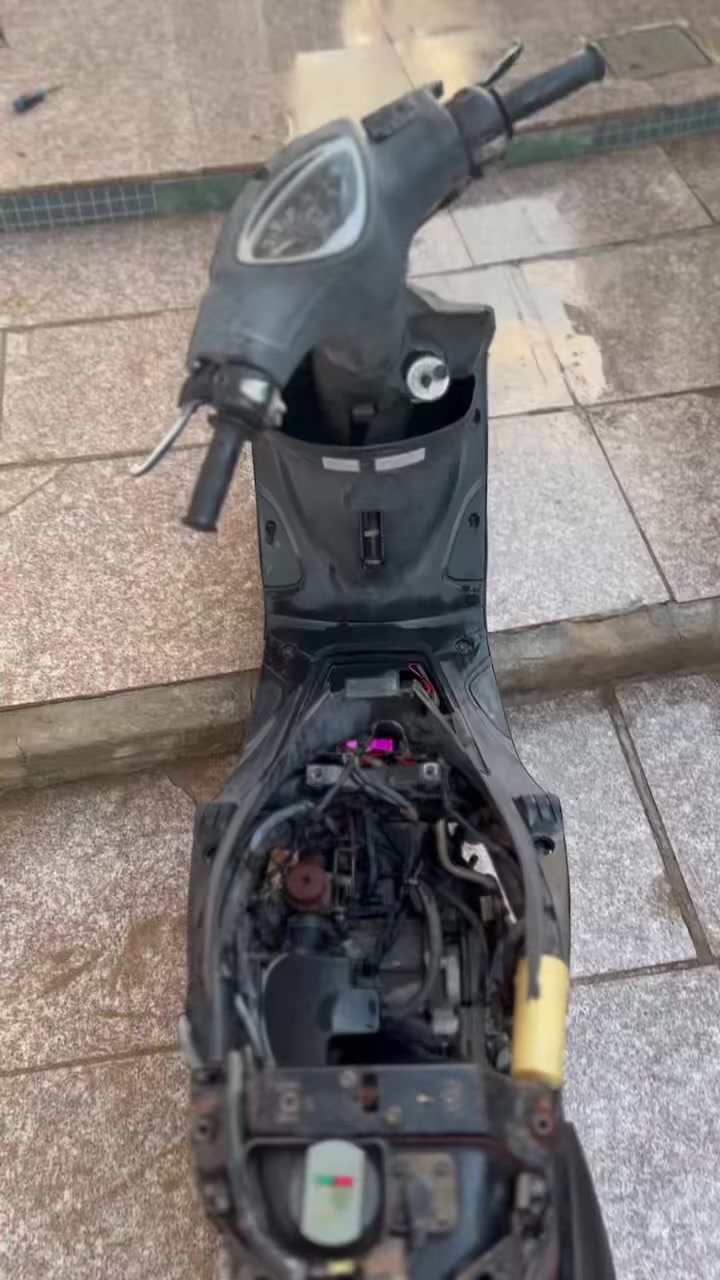 ماكس عدله مكفوله
اسلام عليكم دراجه حاويه مكفوله من طوله لطول ختم واحد دراجه قبل 3 اشهر نزلت من حاويه دراجه مكفوله من محرك من شاصي من كفرات ختم واحد من طول لطول ملاح فول نعومه بل محرك فول  ***********
