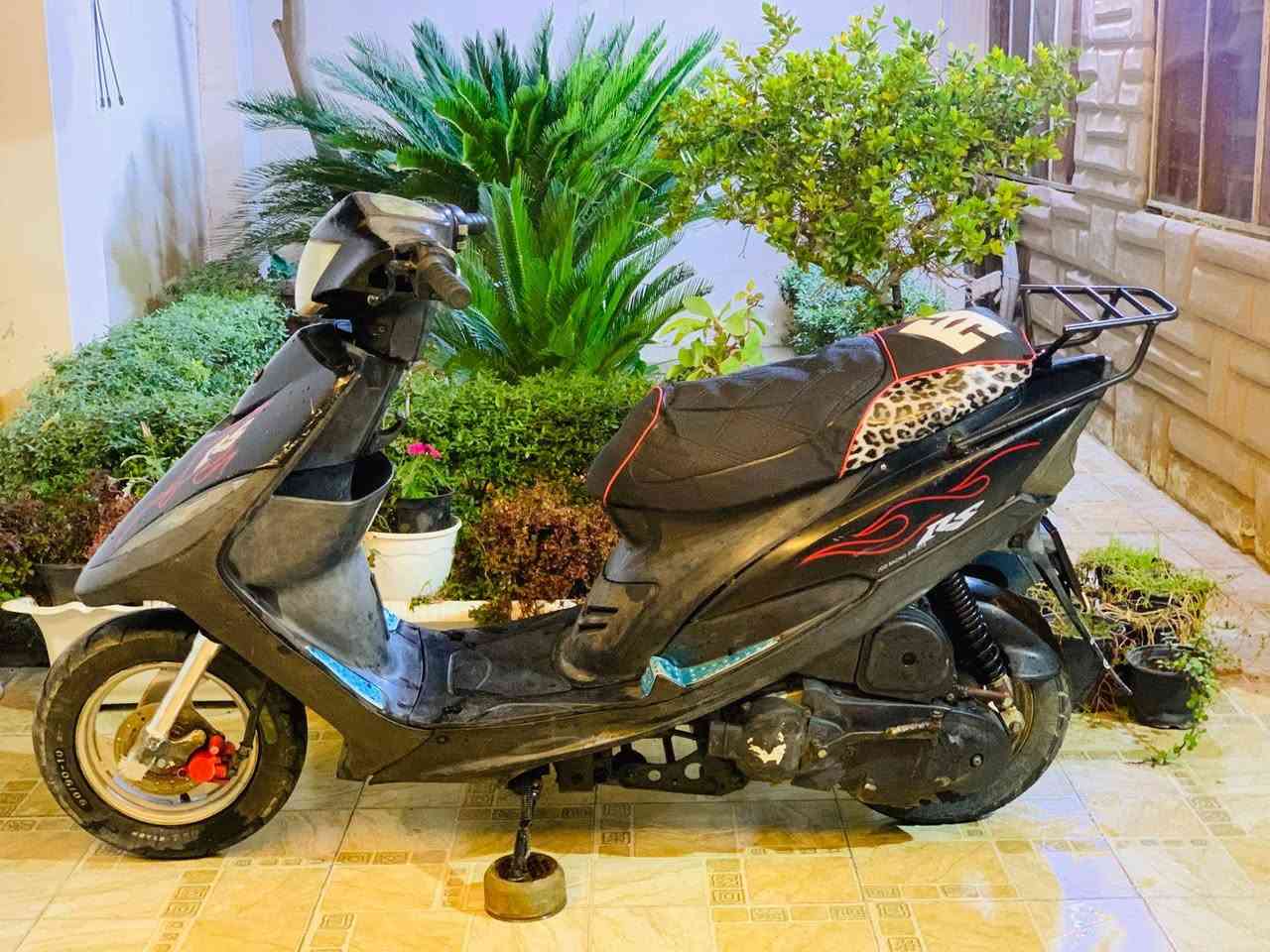 ماكس عدله ياباني .
شلعه ومعدل ونعومه .
سلف وهندر وكهربائيات كله شغالة .
السعر/400
حله مركز المدينة .
***********
