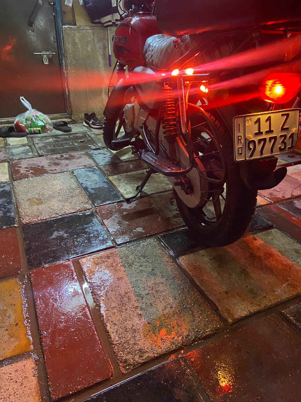 سلام عليكم بوكسر موديل ٢٢البيع دراجه كامله تحويل ثاني يوم تجفيت مره وحده يم شركه انطيك الوصل مال ضمان دراجه سعرها ١٩٠٠قفل الرقم ***********
