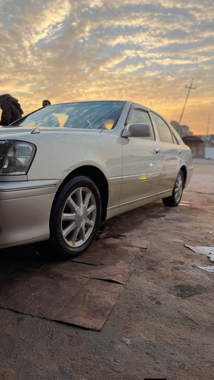 ملكة 2003  دكمتين كص قماره ولباقي مكفول
محرك ففتي كير محرك مكفولات شرط
تواير جدد صدر جديد
لايتات فول
سياره نضيفه احلا من الصور
رايدها ب 37 وبيها مجال حك الجيه ويرهم مراوس حسب القناعه
مكاني صلاح الدين بيجي
رقمي ***********
