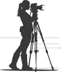 تعلن ثانوية الاميرات الاهليه للبنات عن حاجتها الى: اعلاميه ومصوره تجيد...