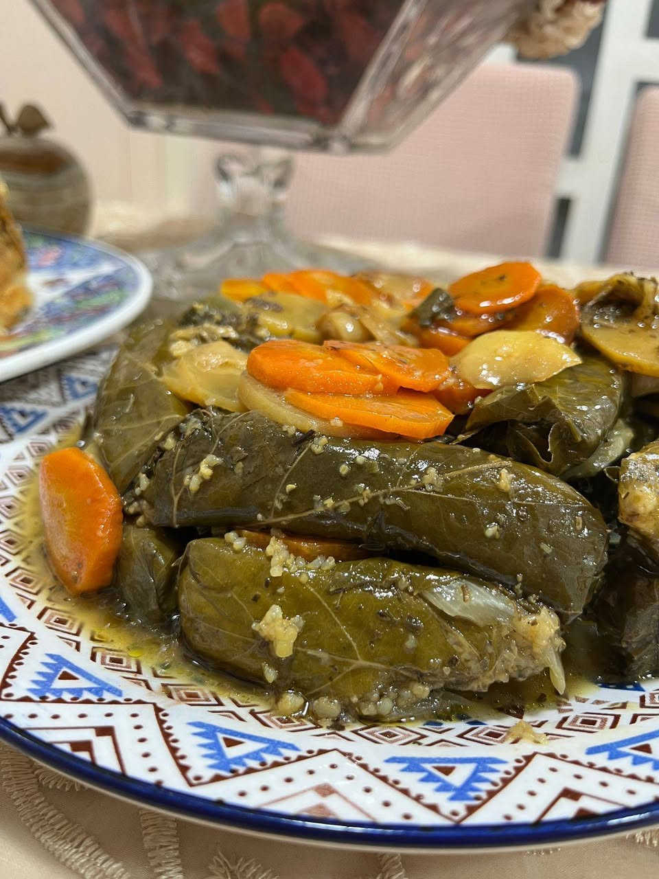 اللمة الشتوية والعزائم والافراح  تكمل ويانه بطعم وذوق وترتيب شيف المذاق 
مستعدين بتجهيز كل المطلوبات دولمة برياني هبيط وبعد هواية انواع وما ننسالكم الحلويات كل هذا يقدمه الكم شيف المذاق  ***********
