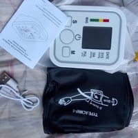 جهاز ضغط ونبض • ملحقات كاملة • بطارية وكهرباء