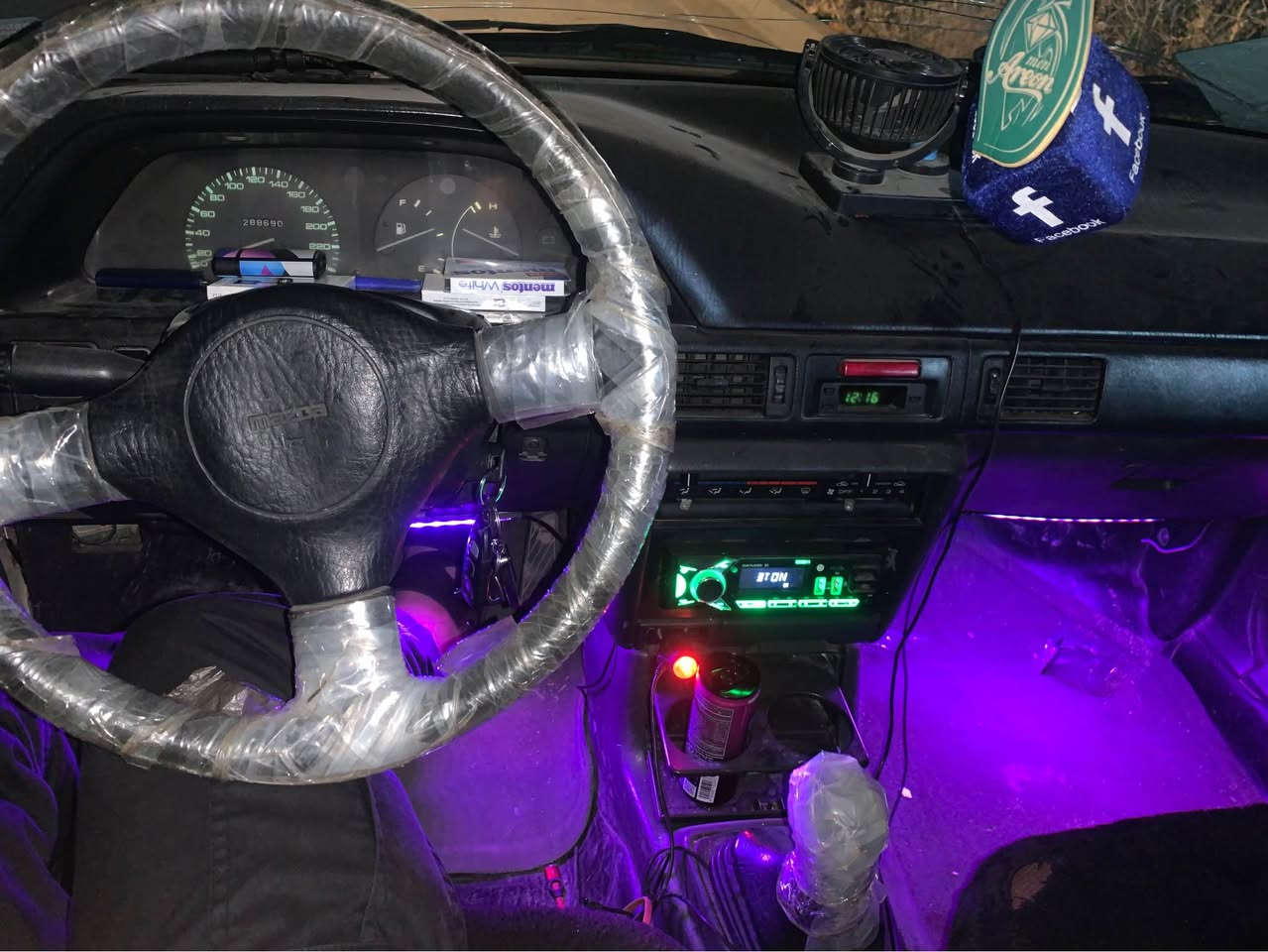 مازدا ٣٢٣ موديل ٩١ سةنةوي ئةصلي وةكالة بةشرت مةكينة ١٦ بةخ گير عادي مةكينة كارةباي كير بةشرت. شوين هةلير. *********** أربيل, العراق
