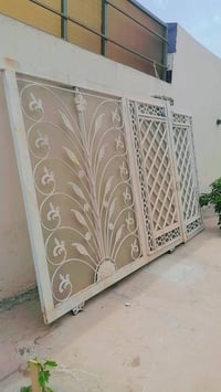 باب سلايت قطعتين نظيف كلش وحديد ثگيل   العنوان بغداد مدينة الصدر الاور...