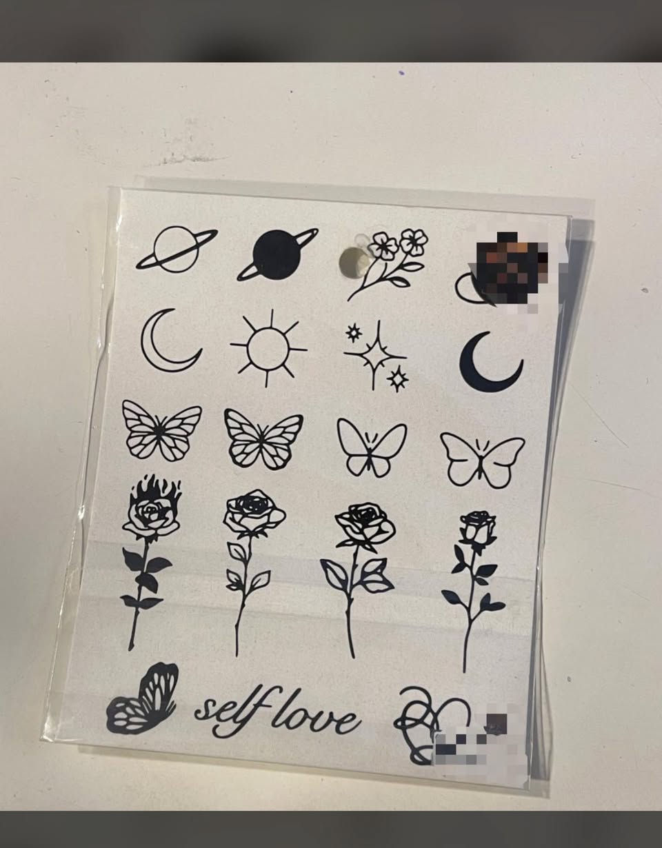 وشم مؤقت يبقى  من ١٥-٢٠ يوم واكثر  اسوي الكم اني بالبدايه يكون خفيف ورا ٢٤ ساعه تبين نتيجته ويبلش يضهر 
🙂‍↔️✅هذا بس يمي  كل  وشمه  قطعه وحدا   موجود منها  بنات  العنوان  
الحسينيه 
شارع المكاتب 
مقابل عصام الدبوني (صالون ناز )


**إذا كنت صاحب هذا الإعلان وتريد حذفه لأي سبب، رجاءا أرسل رسالة إلى الدعم الفني**