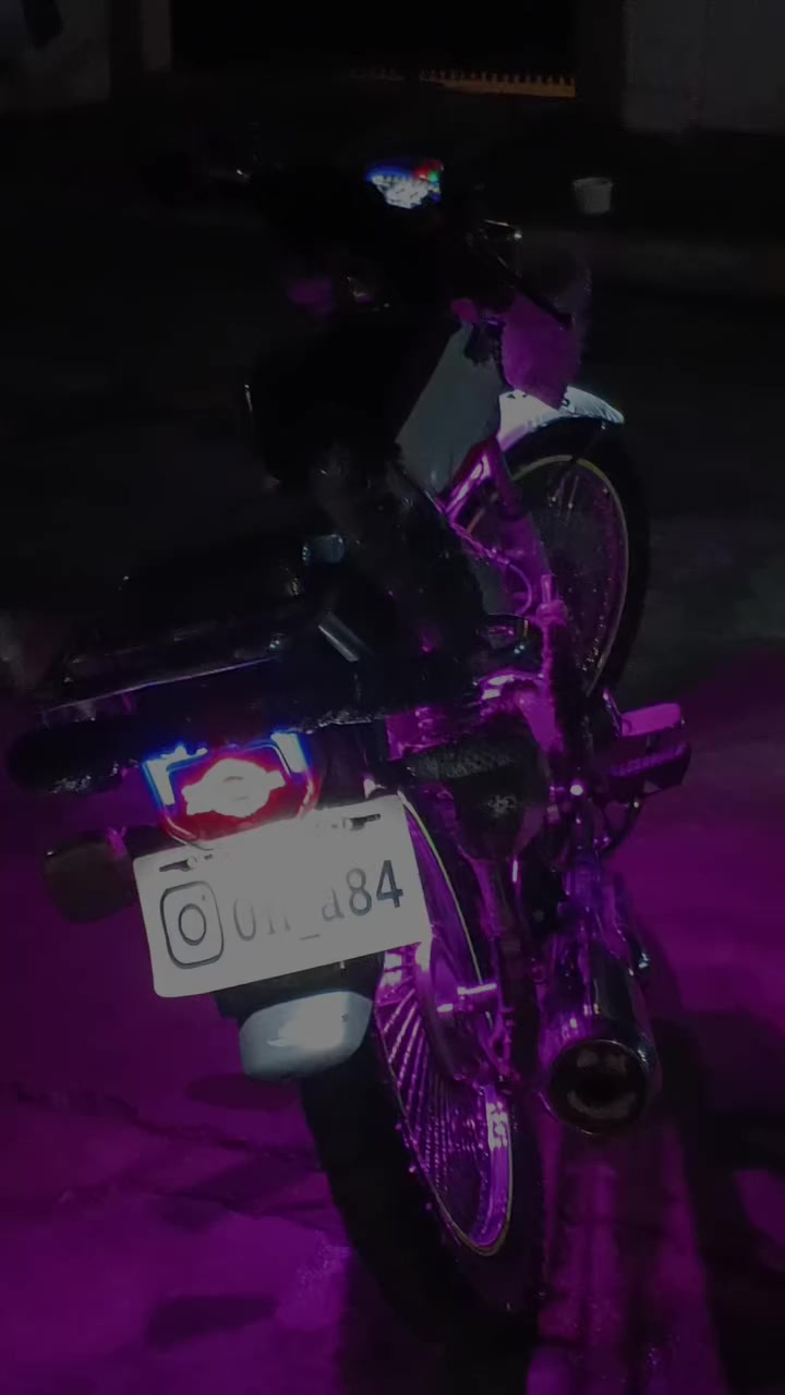 دراجة ايراني موديل 24 4 گير غطاس مكينة جبير شاصي عريض دراجة نضيفة نايمة صارلة 3 شهور شرط من ويل لل ويل كهربائيات رماش حساس گيج كلها بشرط عنوان كركوك حي عسكري تواصل ***********
