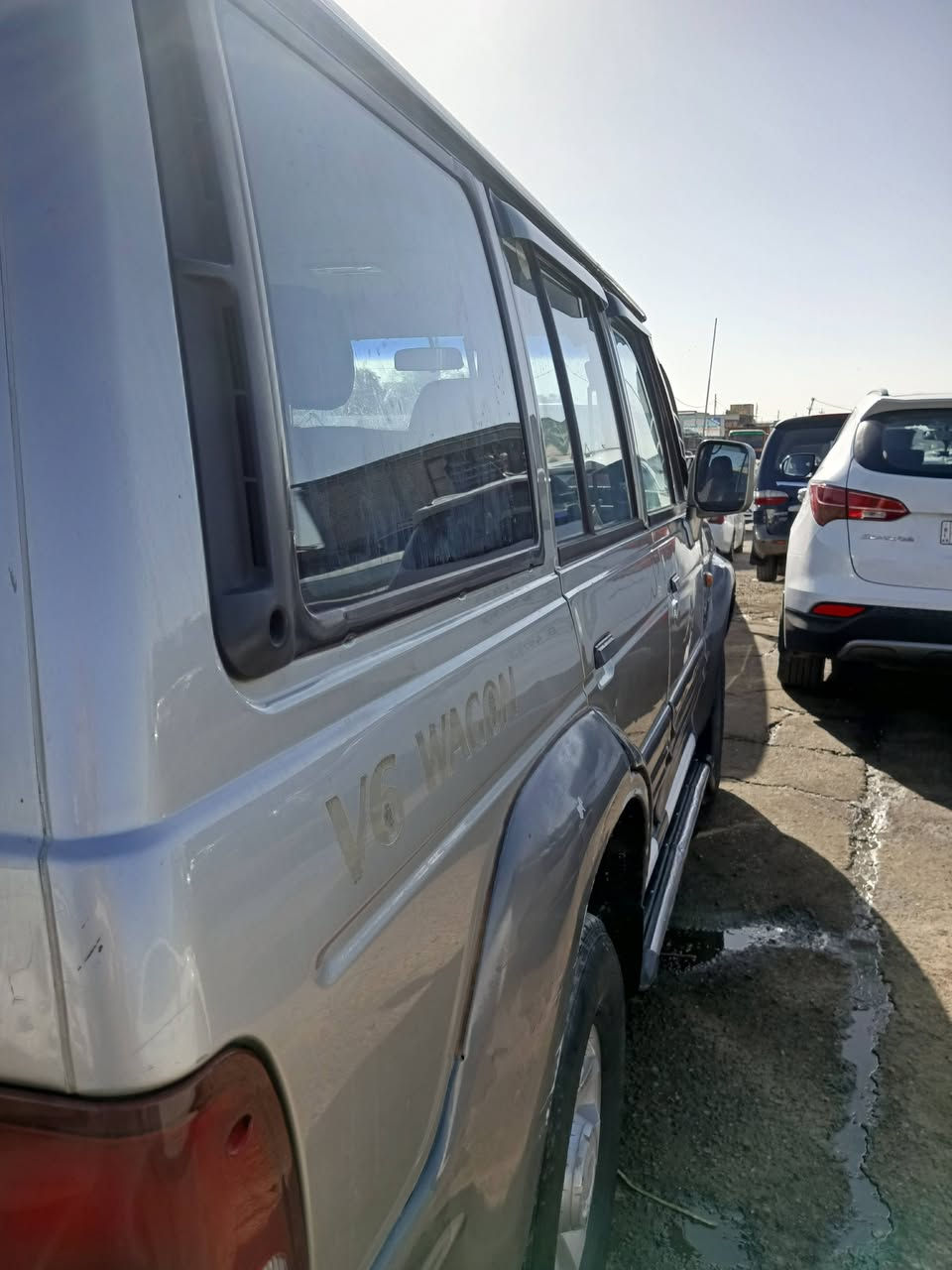 السلام عليكم من رخصت  كالوبر  2002 بلادي مكينه 300 بانزين عادي كير سعر 60 ب مجال ت   ***********
