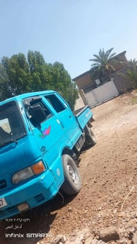 سيارة بنكو موديل 1995 للبيع او مراوس رقم بغداد السعر50وبيها مجال رقم ا...