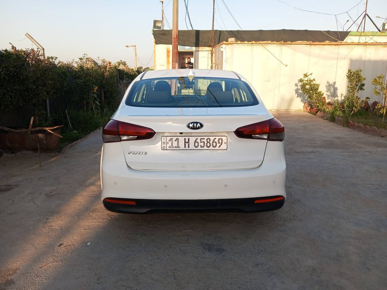 سلام عليكم فورتي وارد أمريكي 17 ضرر جاملغ خلفي بدون دواخل منضومه غاز ماشيه 46بيهه 3قطع صبغ جماليه سعر 125مكان بغداد العبيدي رقم بغداد رقمي ***********
