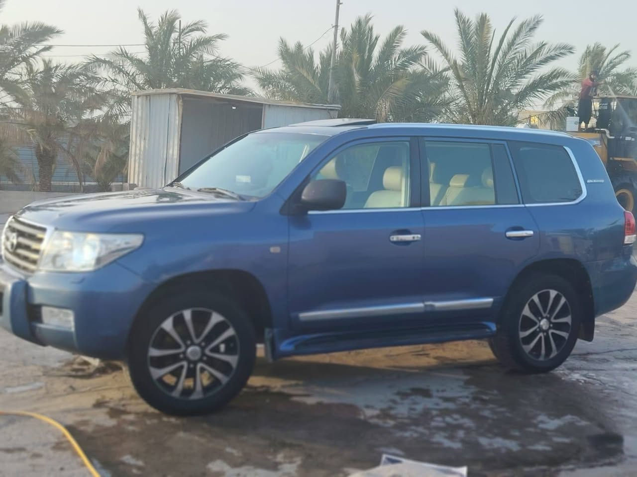 لاندكروز مصفح بيه صبغ عام مال التحديث  ٢٠١١ ديزل جديده كارتون جاهزه من كلشي رقمها صدام بعده اتكفلك بل تحويل الشركه
سويت معامله وكملت ونوب حولوني البغداد وعفته السعر ١٧٠ ورقه  اريد اراوس الي عده لاندكروز محدث بيه تجيه  ورجع شي بصيط ماكو شكال
رقم هاتف ***********
للعلم السياره من كلشي جاهزه
لاندكروز مصفح بيه صبغ عام مال التحديث  ٢٠١١ ديزل جديده كارتون جاهزه من كلشي رقمها صدام بعده اتكفلك بل تحويل الشركه
