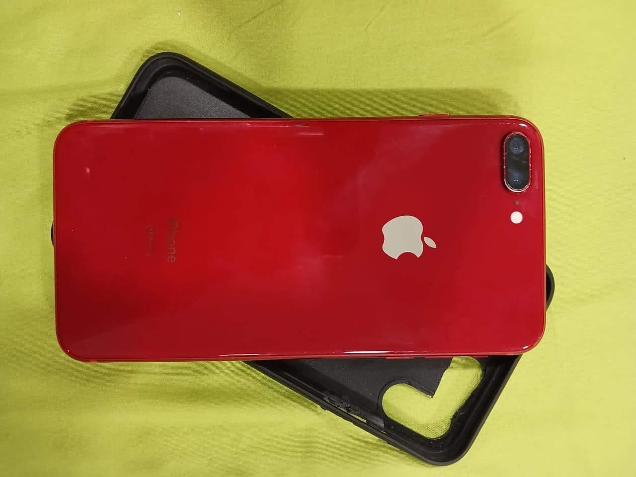 سلام عليكم جهاز 8 بلاص
جهاز نظيف كله شغال ما بي اي نقص
بطاريه 100 
                          السعر 92 الف  وبي مجال للشراي 
ذاكره ٦٤ 

بكاني بغداد الشعله تعال واتساب وبيك خير وتدلل ***********
