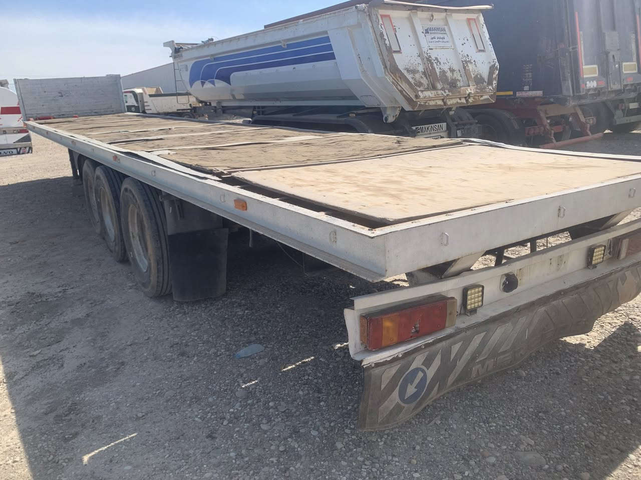 عربانة فلات اوربي 2 دنكير دبل تاير 11 ودنكير 3 تك تاير بالون يعني 3 محاور فصل وربط اربيل طول 13،60 عربانة جاهزة للشغل تايرات نظيفة وبريك وهوا وكهربائيات كاملة

السعر / 30$

اوقات الاتصال من ساعة 9:00 صباحاً حتى ساعة 8:00 مساءاً

بإدارة / سفيان

***********

***********

***********

عنوان / كركوك معارض شارع المطار مقابل جسر واحد حزيران قرب محطة الانوار

@إشارة
