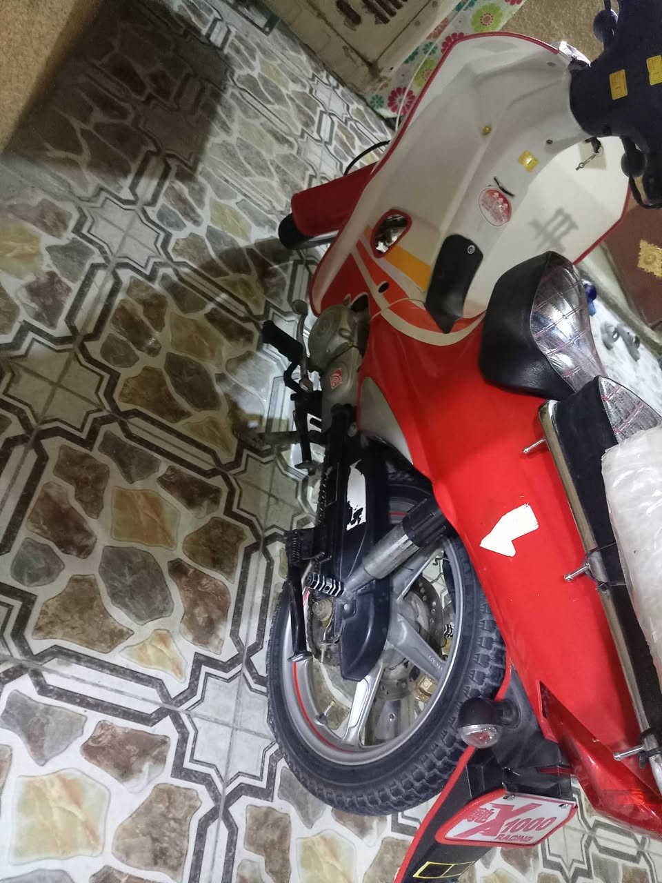 السلام عليكم
ماطول سرفيز للبيع موديل ٢٠١٥ فحل دبل دسك مكفول من كلشي محرك ناعم كهرابائيات فول نكره سلف جديد تخم تاير جديد باتري جديد اتصل على هذا الرقم *********** ناحيه الأسحاقي
