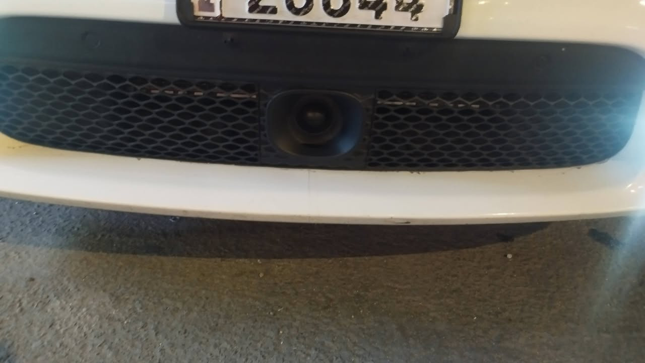 🚗 للبيع: دودج دورنكو 2019
📍 مكان السيارة: البصرة – الجبيلة
📞 للتواصل: ***********
💰 السعر: 350 ورقة – قابل للتفاوض

🛠️ المحرك: 8 سلندر – 5700cc

⚙️ المواصفات:
• حساسات أمامية وخلفية
• فتحة سقف بانورامية 
• تحكمات ستيرن
• نظام سبورت
• رادار أمامي وخلفي
• نظام النقطة العمياء
• شاشات خلفية
• يتسع لـ 6 ركاب
• اللون الخارجي أبيض والداخلي ماروني

⚠️ أضرار السيارة:
• وارد خليجي – وكالة هارلم
• كفالة عامة بدون أضرار
• السيارة بوضع الوكالة

📌 تفاصيل إضافية:
• رقم السيارة: بغداد الدولي الجديد
• باسم المالك تحويل مباشر
• لون السيارة: أبيض
