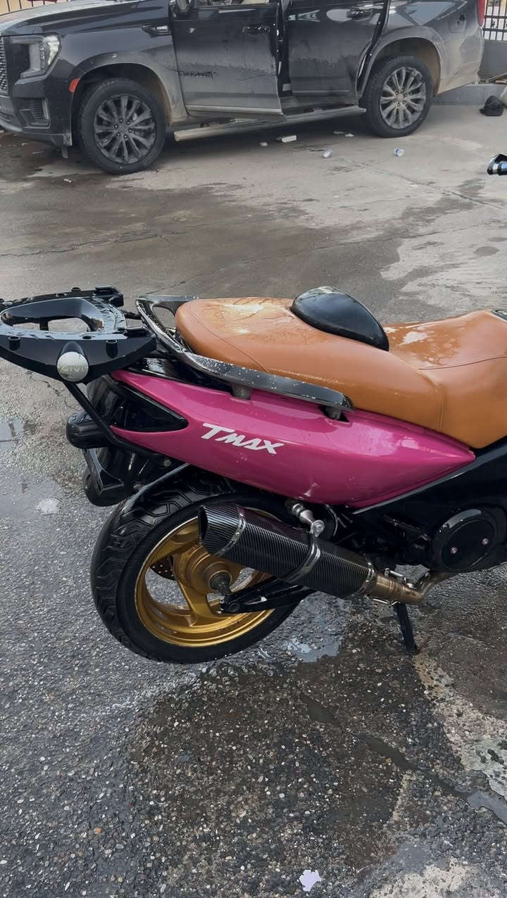 تي ماكس 7  نضيفه كفالة عامة مكينة الدراجه بيها تزويد يخبل كزوزت و يدات وغيره كلجات مالوسي خير من الله دراجه نضيفه وبيها شخوط ب كفرات قليله وكوه تبين الدراجه نضيفه بمعنه الكلمه وسويت عليها ادامه بلكات جدد ماي رايدتر جديد دهن وفلتر دهن جدد 11$ بيها مجال بسيط المو شراي ليتعبني زعاطيط ماريد اوراقها كامل بدون رقم متواجد خاص


**إذا كنت صاحب هذا الإعلان وتريد حذفه لأي سبب، رجاءا أرسل رسالة إلى الدعم الفني**