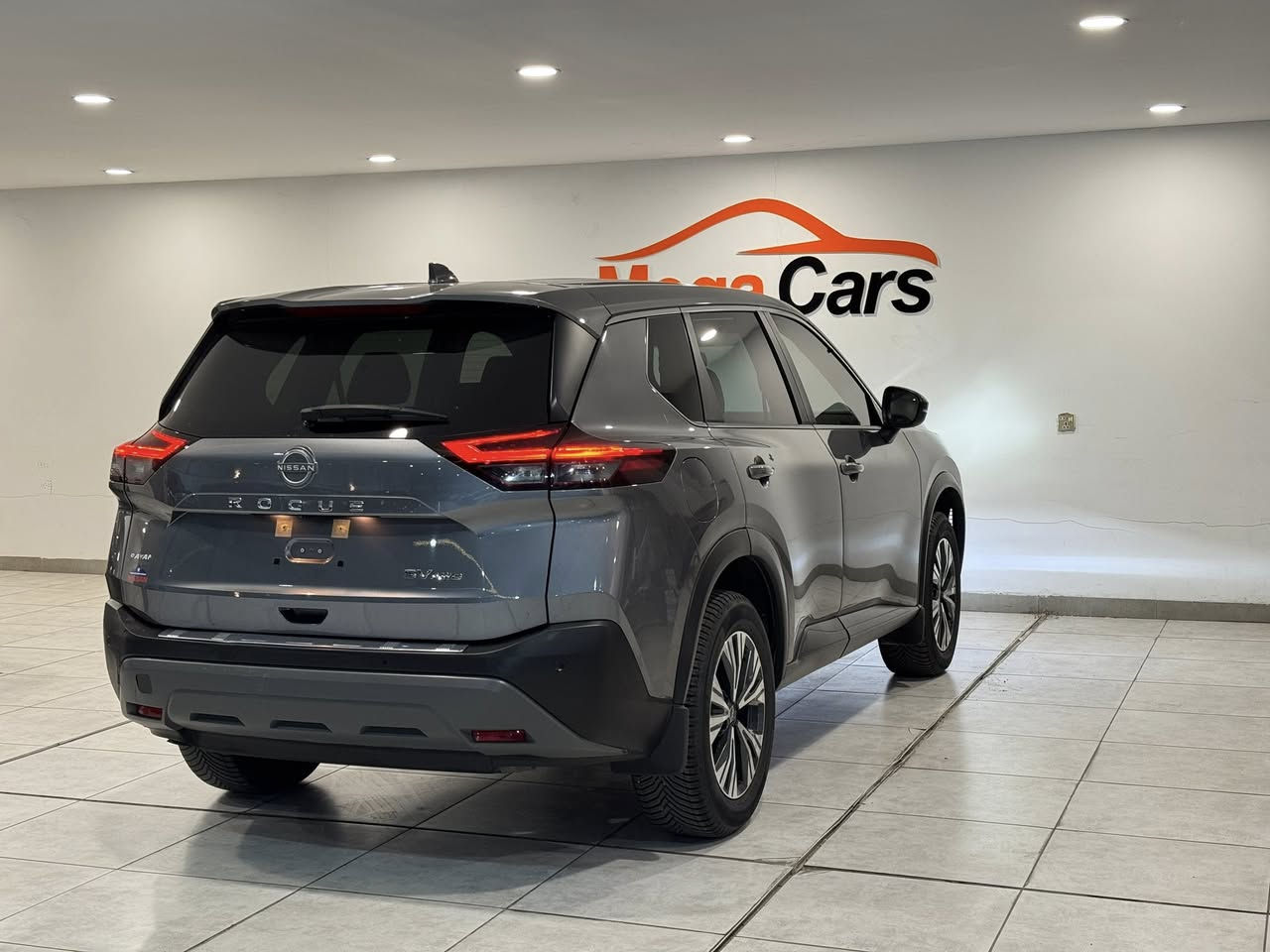 نيسان روج 2023 موصفات SV
السعر 158 فقط
ماشي 96 mi
الضرر جاملغ وربع باب 
محرك 15 توربو 
بدون دواخل بدون ارباك
***********
***********
