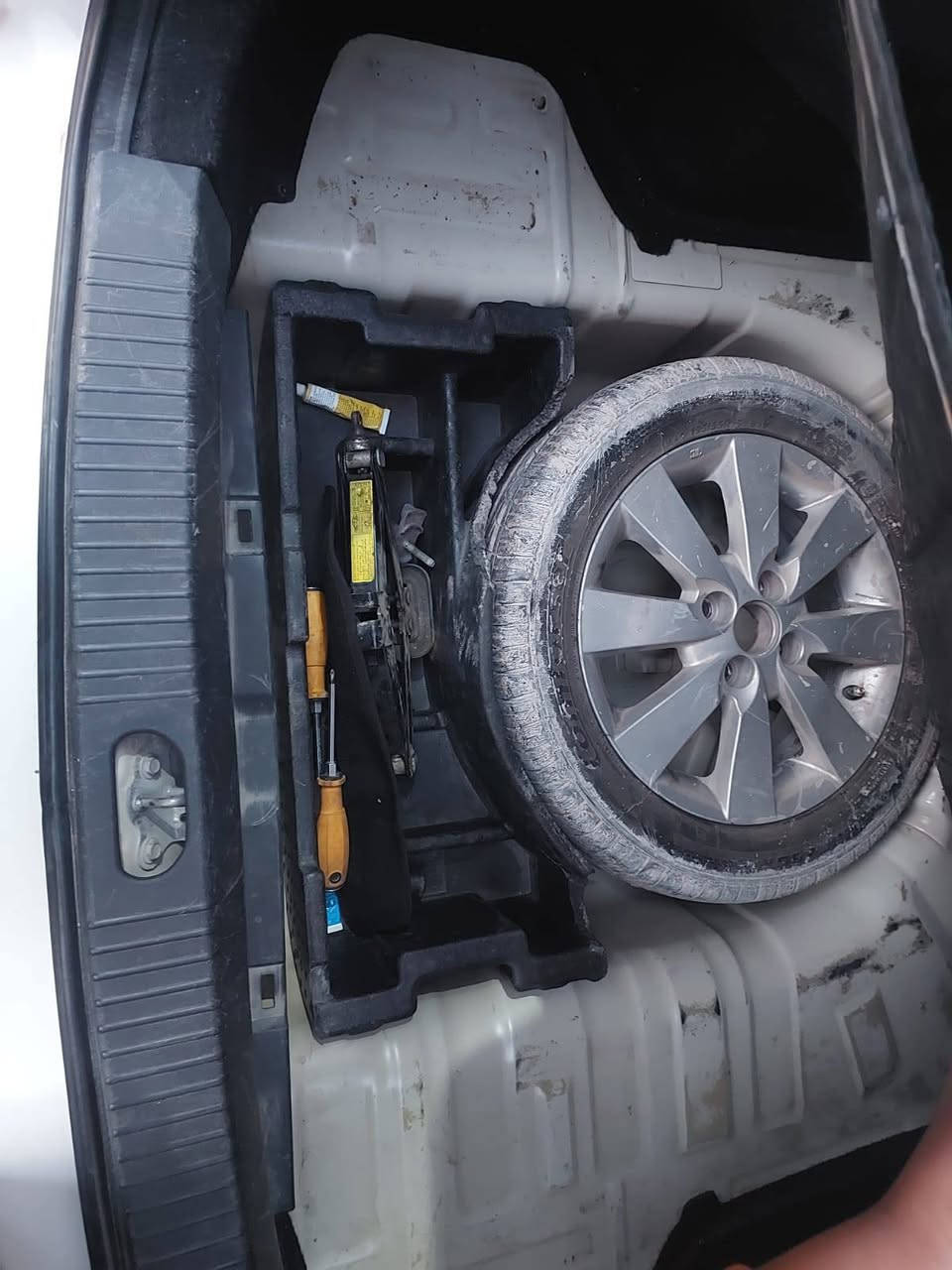 ريو خليجي 1600 بيها قطعتين
سعرها 85


**إذا كنت صاحب هذا الإعلان وتريد حذفه لأي سبب، رجاءا أرسل رسالة إلى الدعم الفني**