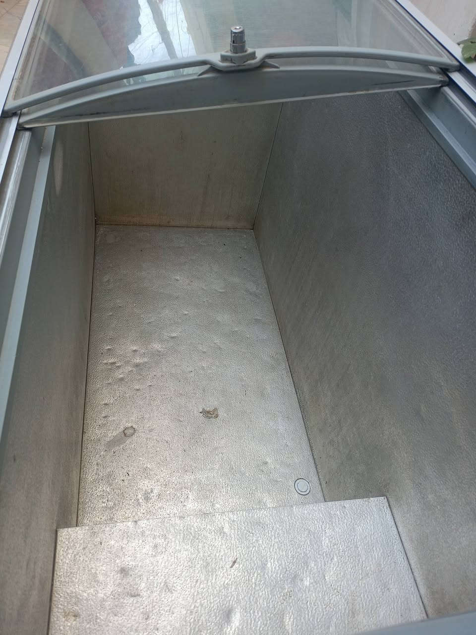 عارضة بطحية نضيف جدا تجميد فول شرط الفحص 
مادخل تصليح 
على وضع الشركة 
السعر 250
@إشارة


**إذا كنت صاحب هذا الإعلان وتريد حذفه لأي سبب، رجاءا أرسل رسالة إلى الدعم الفني**