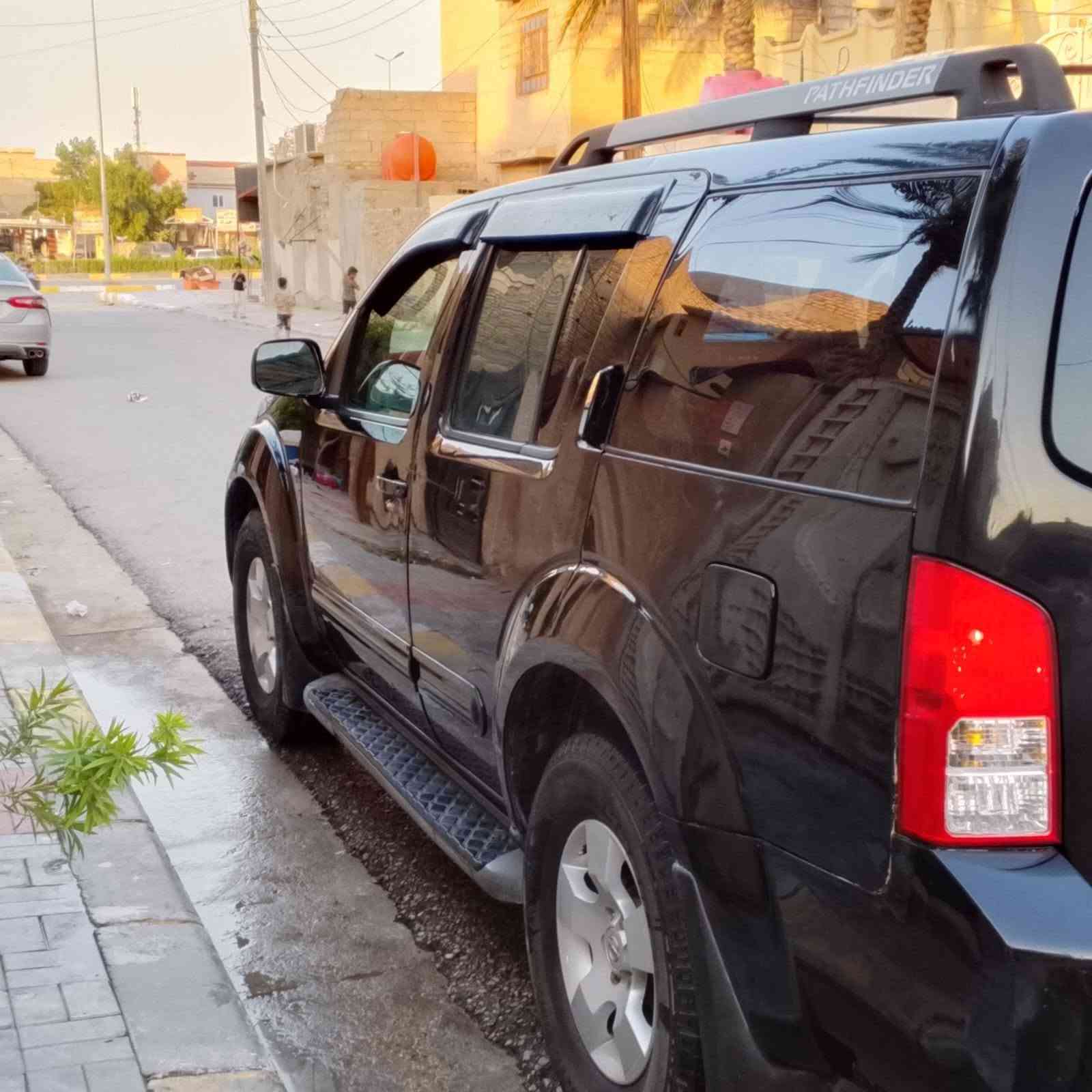 نيسان باتفندر 2007 وضع الشركه رقم بغداد بسمي بيع او مراوس حسب القناعه السعر 90 مكان السياره كربلاء المقدسه هاتف ***********
