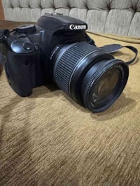 كانون D450 • عدسة 18-55 • البصرة